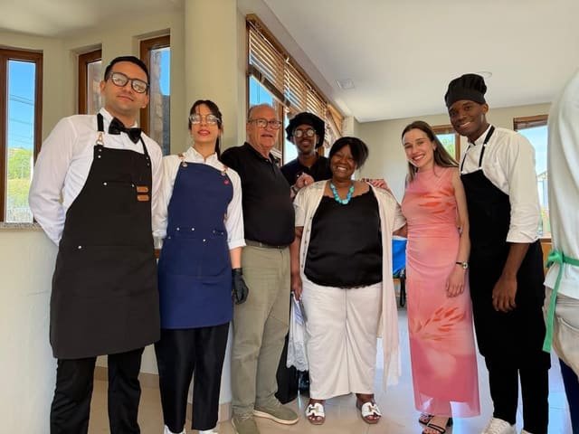 Equipo de cocina y sala al completo
